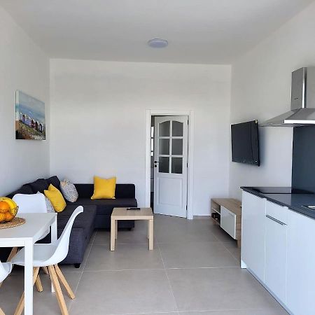 Apartamentos Falcon Тінахо Екстер'єр фото