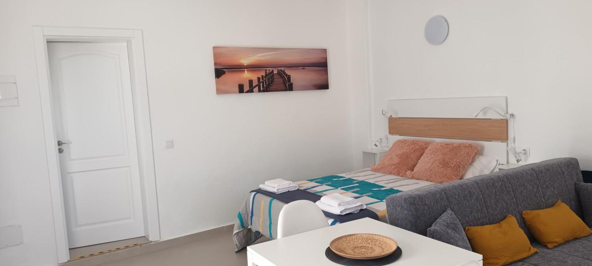 Apartamentos Falcon Тінахо Екстер'єр фото