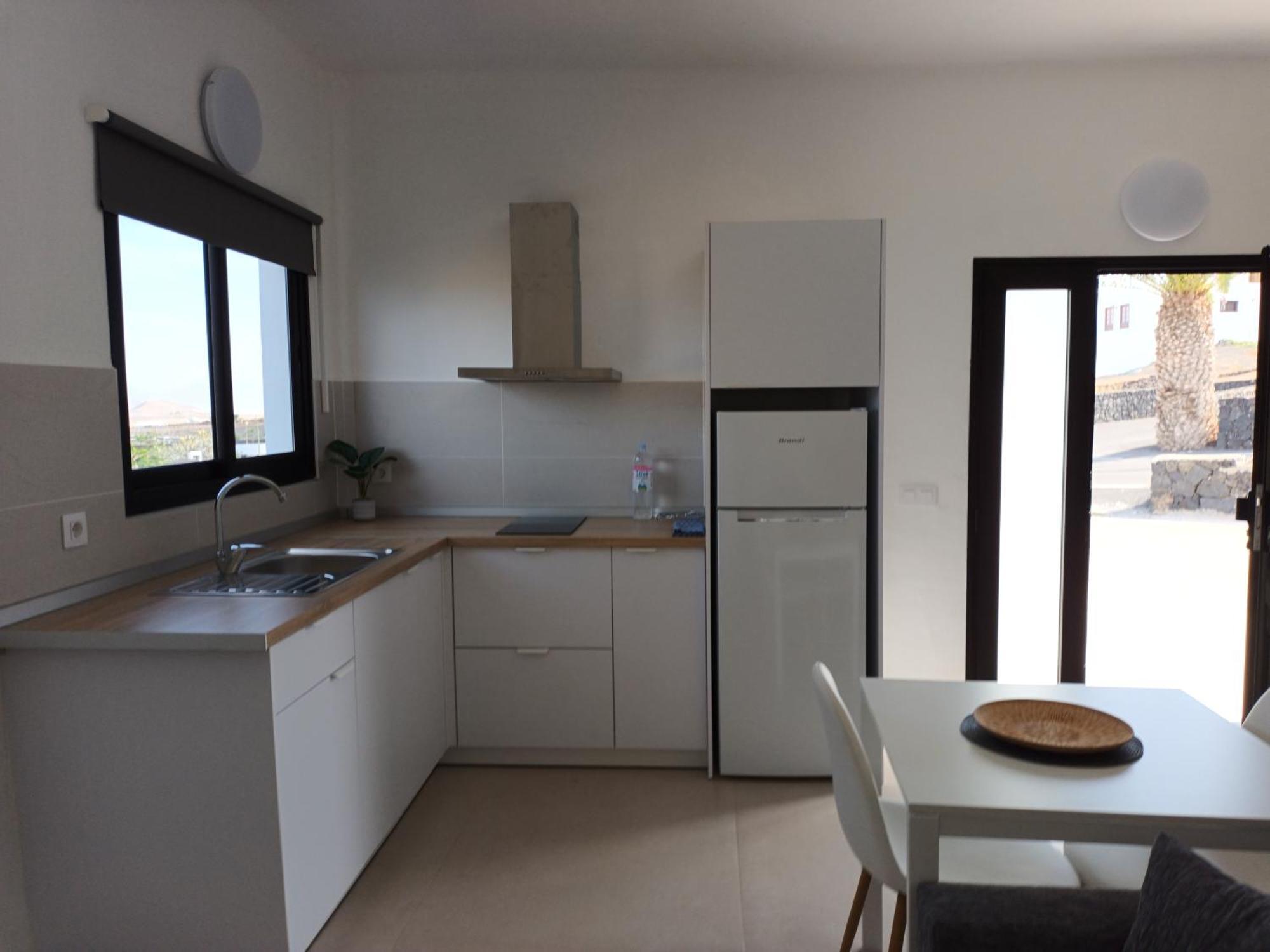 Apartamentos Falcon Тінахо Екстер'єр фото