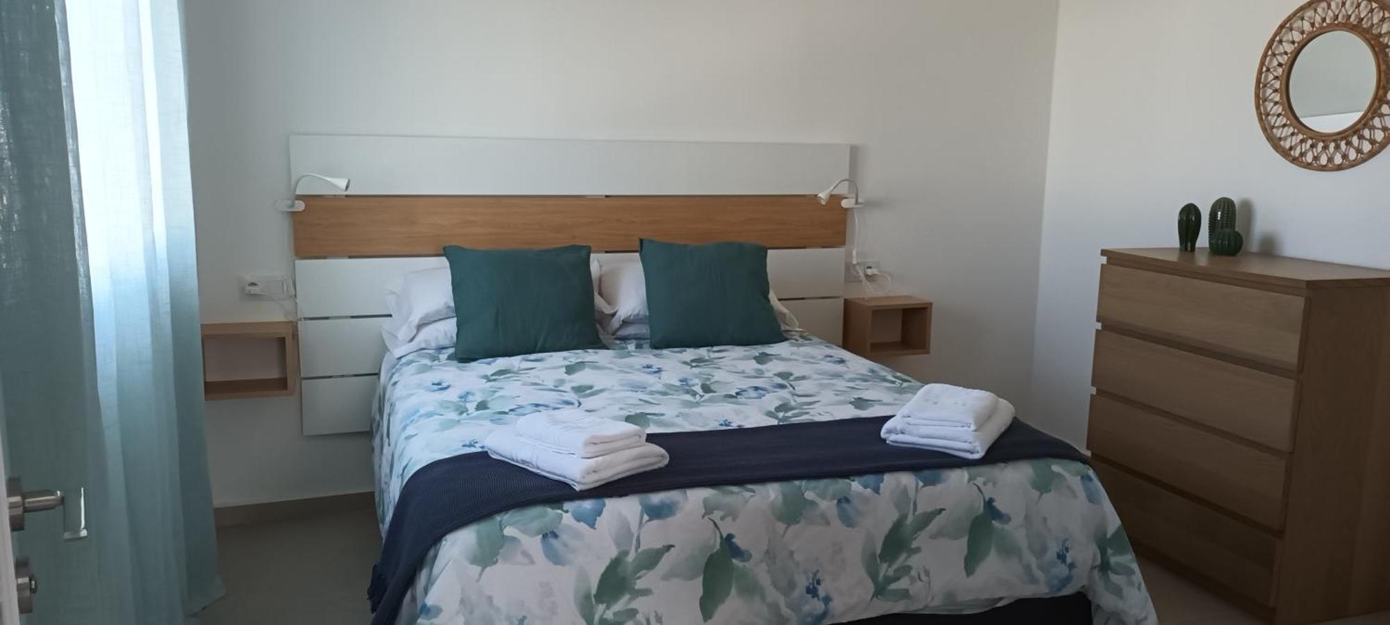 Apartamentos Falcon Тінахо Екстер'єр фото